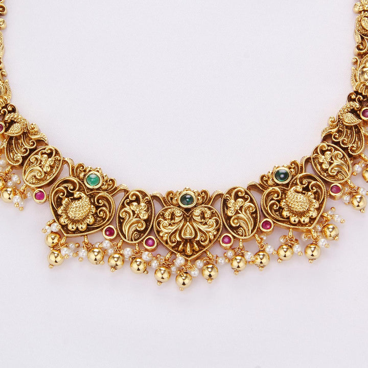 Gorgeous Nagas Short Necklace Set