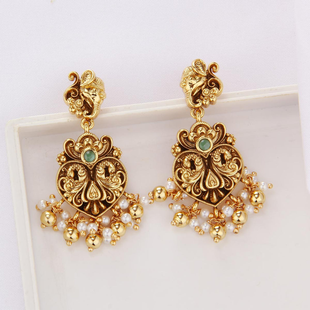 Gorgeous Nagas Short Necklace Set