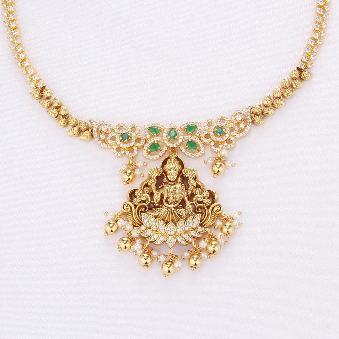 Beautiest Nagas Short Necklace Set