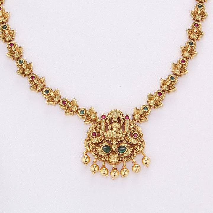 Jashmikha Nagas Short Necklace Set