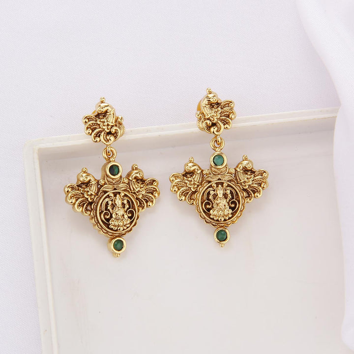 Traditional Nagas Short Necklace Set