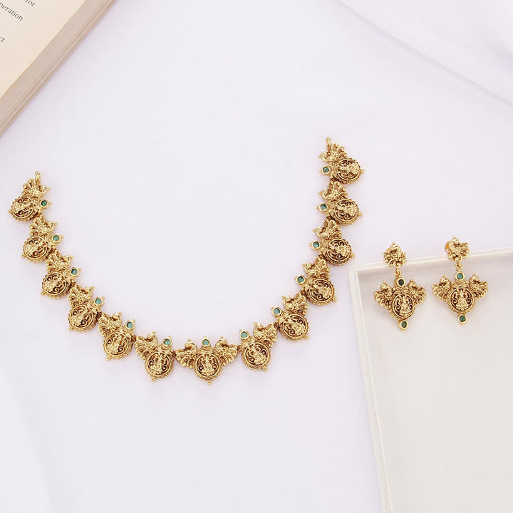 Traditional Nagas Short Necklace Set