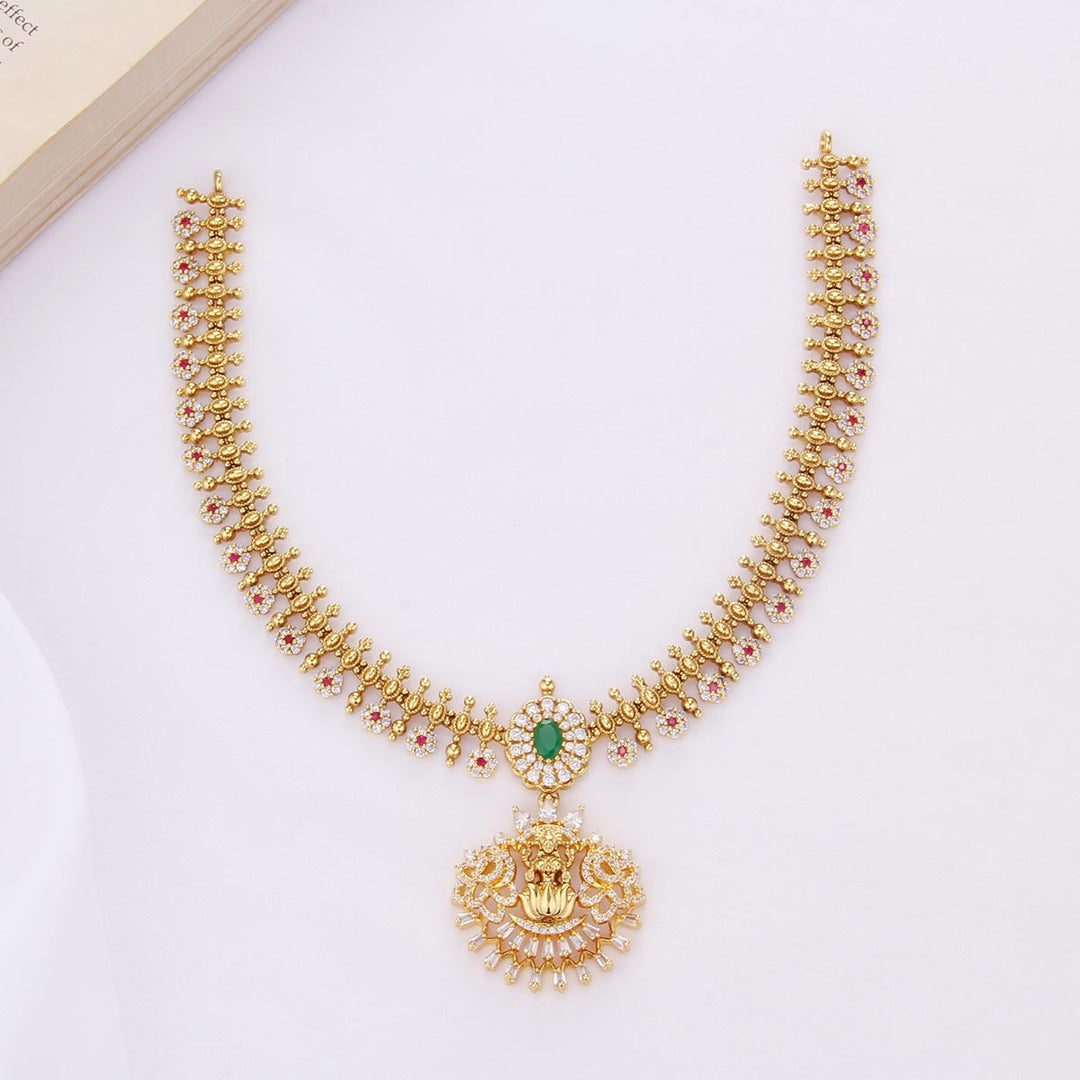 Sparkle Stone Short Necklace Set