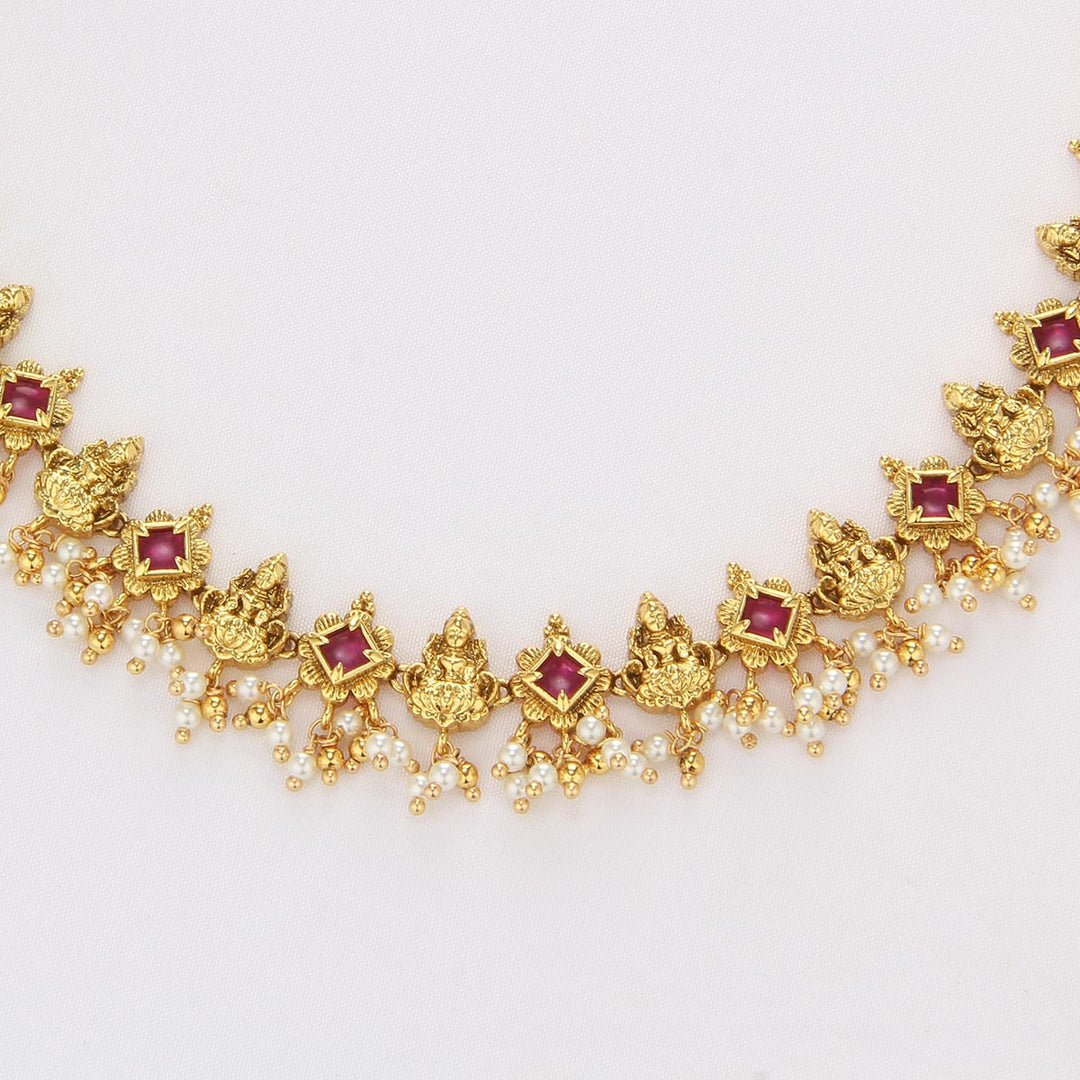 Little Charm Nagas Short Necklace Set