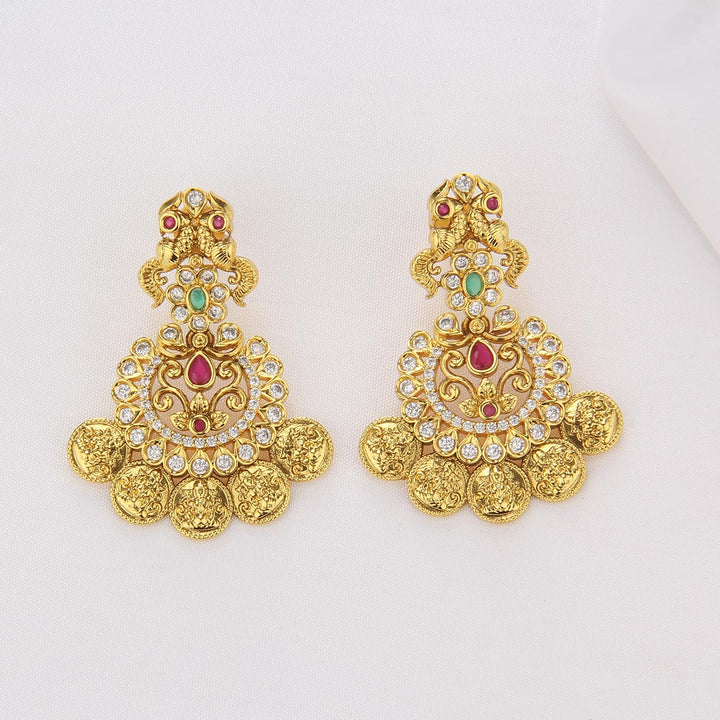 Timeless Elegance Nagas Short Necklace Set