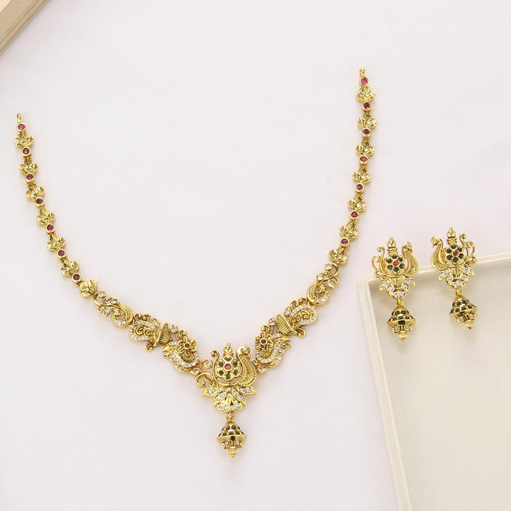 Glow Drops Stone Short Necklace Set