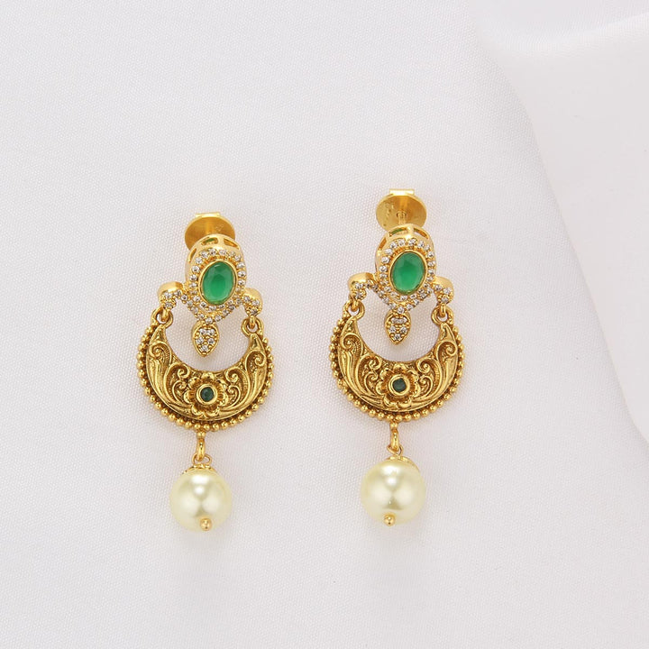 Royal Stone Short Necklace Set