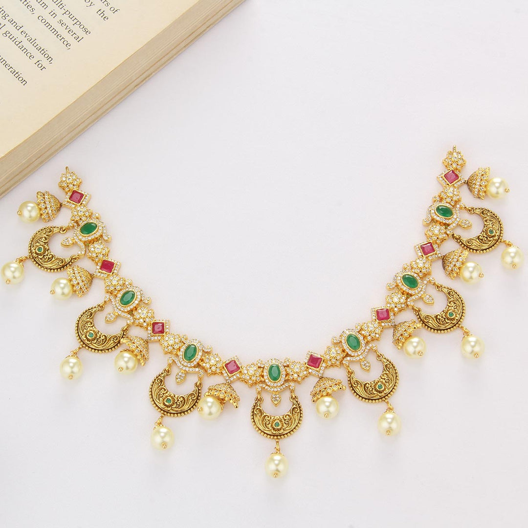 Royal Stone Short Necklace Set