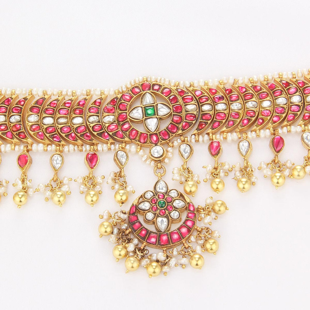 Vidhushini Kundan Choker