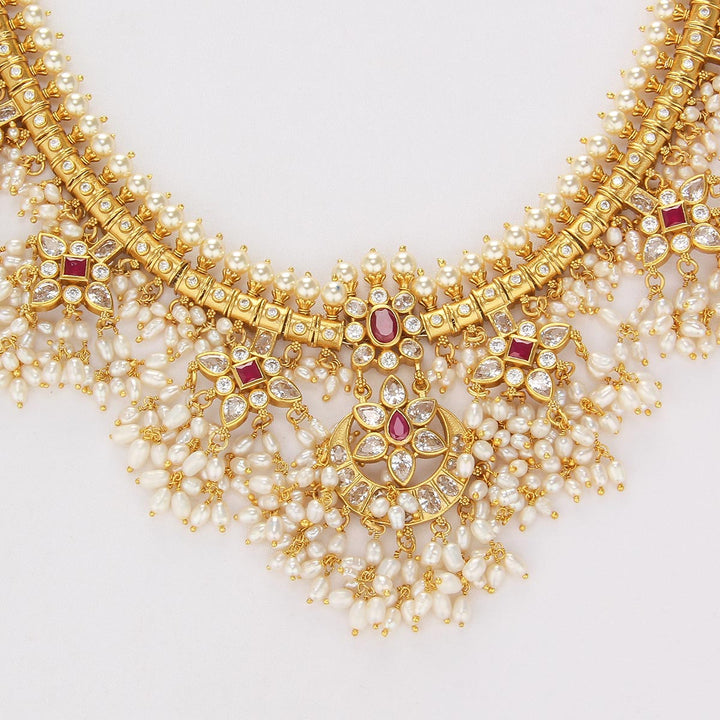 Nivika Guttapusalu Necklace Set
