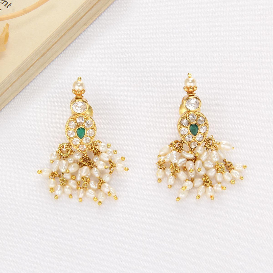 Sanvitha Guttapusalu Necklace Set