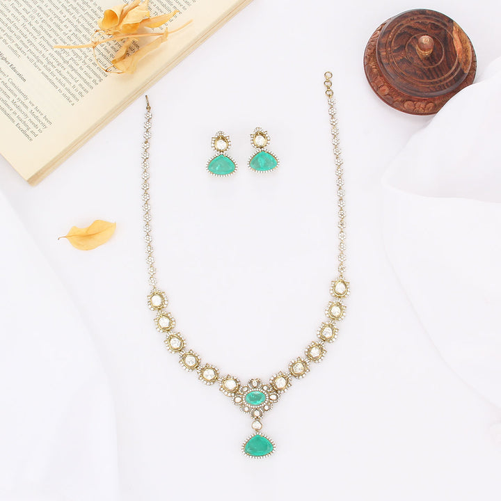 Chic & Trendy Victorian Long Necklace set