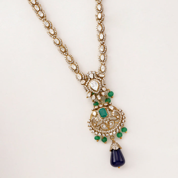 Mesmerizing Victorian Long Necklace set