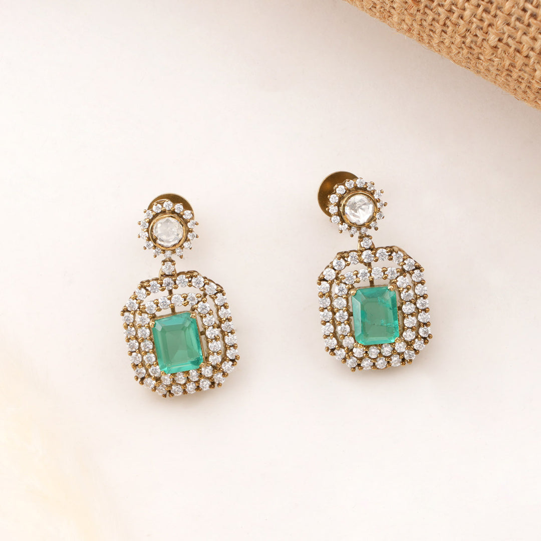 Admirable Victorian Long Necklace set