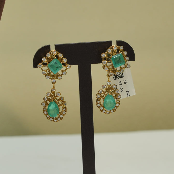 Facinate Victorian Short Necklace Set