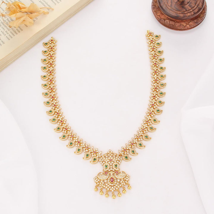 Luxurious Long Necklace
