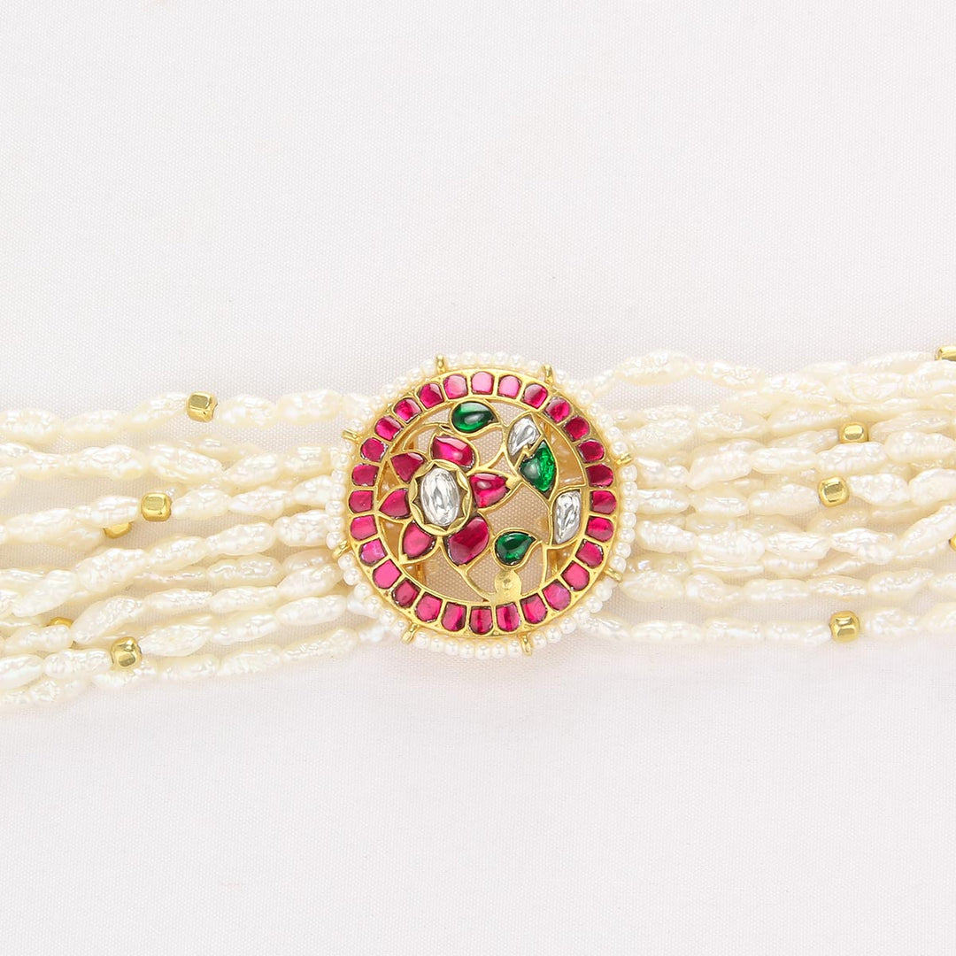 GlamLure Kundan Choker