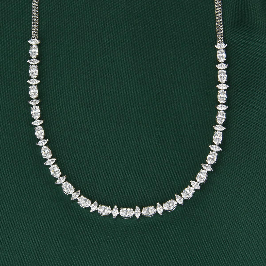 Mary Short Necklace Set