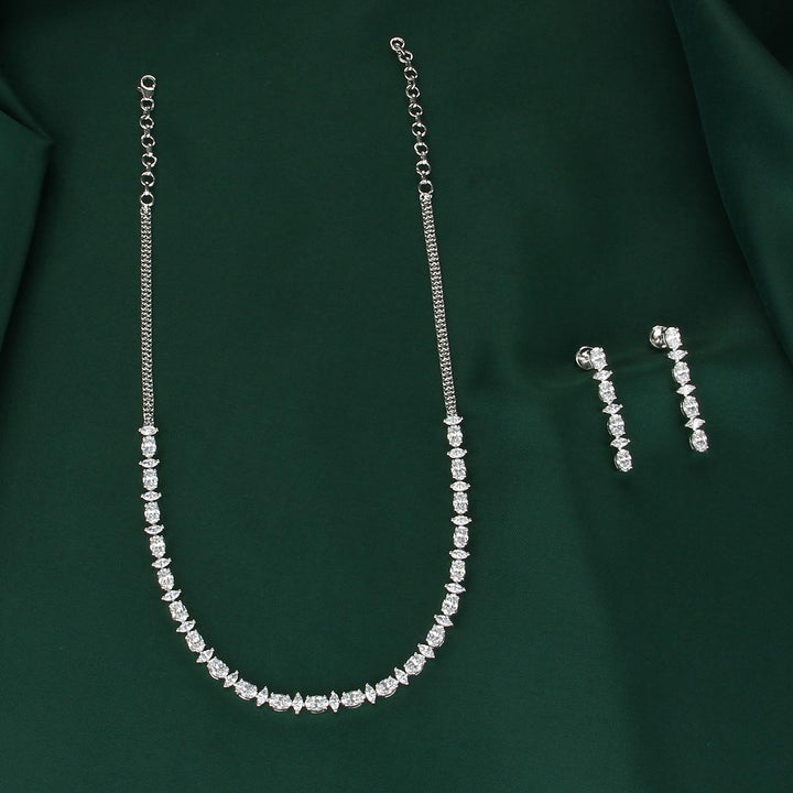 Mary Short Necklace Set