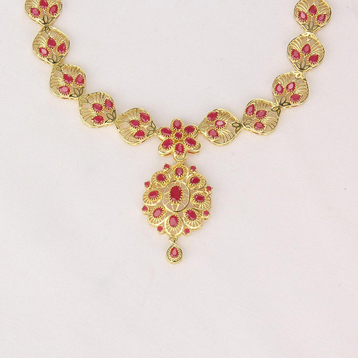 Vishika Short Necklace Set