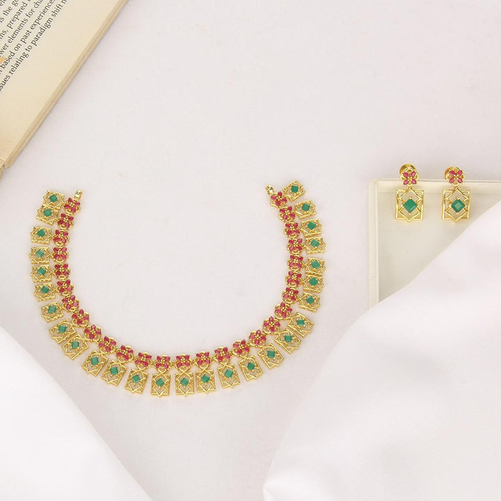 Trendy Pakshi Short Necklace Set