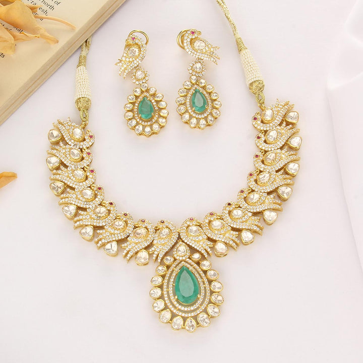 Ahana Short Necklace Set