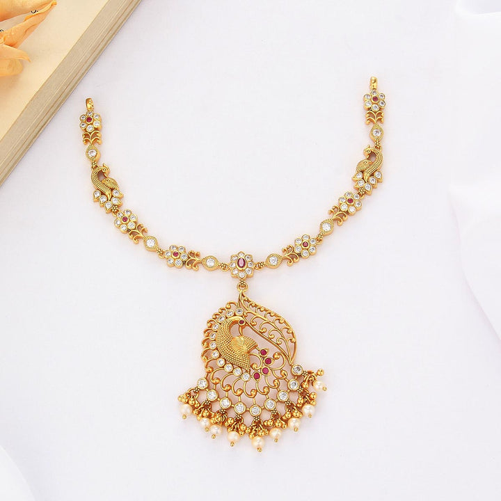 Trishika Short Necklace