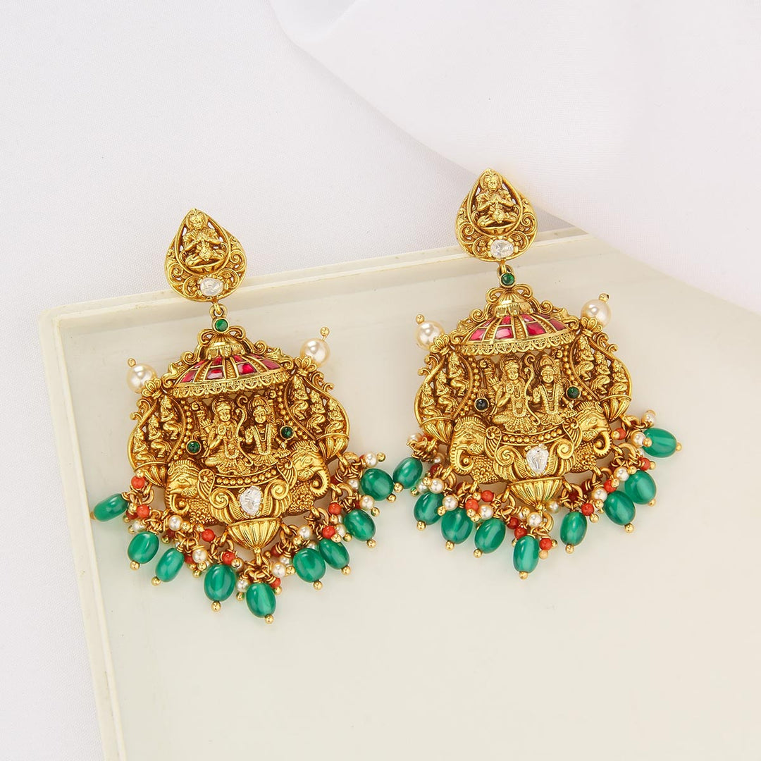 Ram Nagas Short Necklace Set