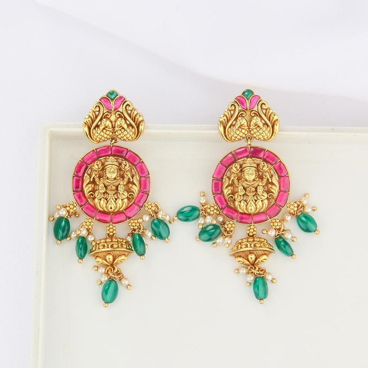 Marvellous Nagas Short Necklace Set