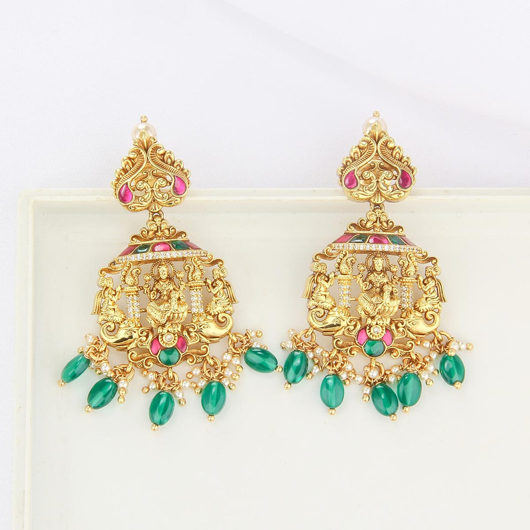 Temple Glow Nagas Short Necklace Set