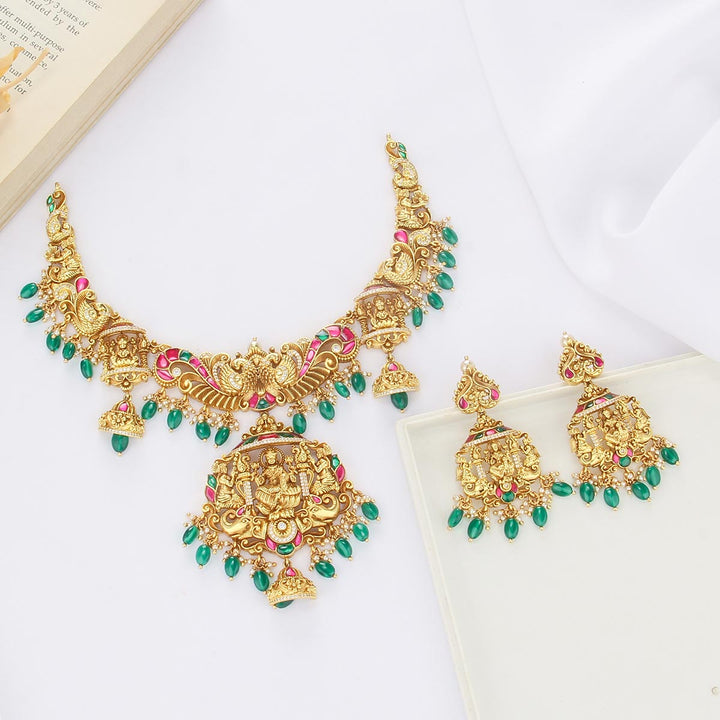 Temple Glow Nagas Short Necklace Set