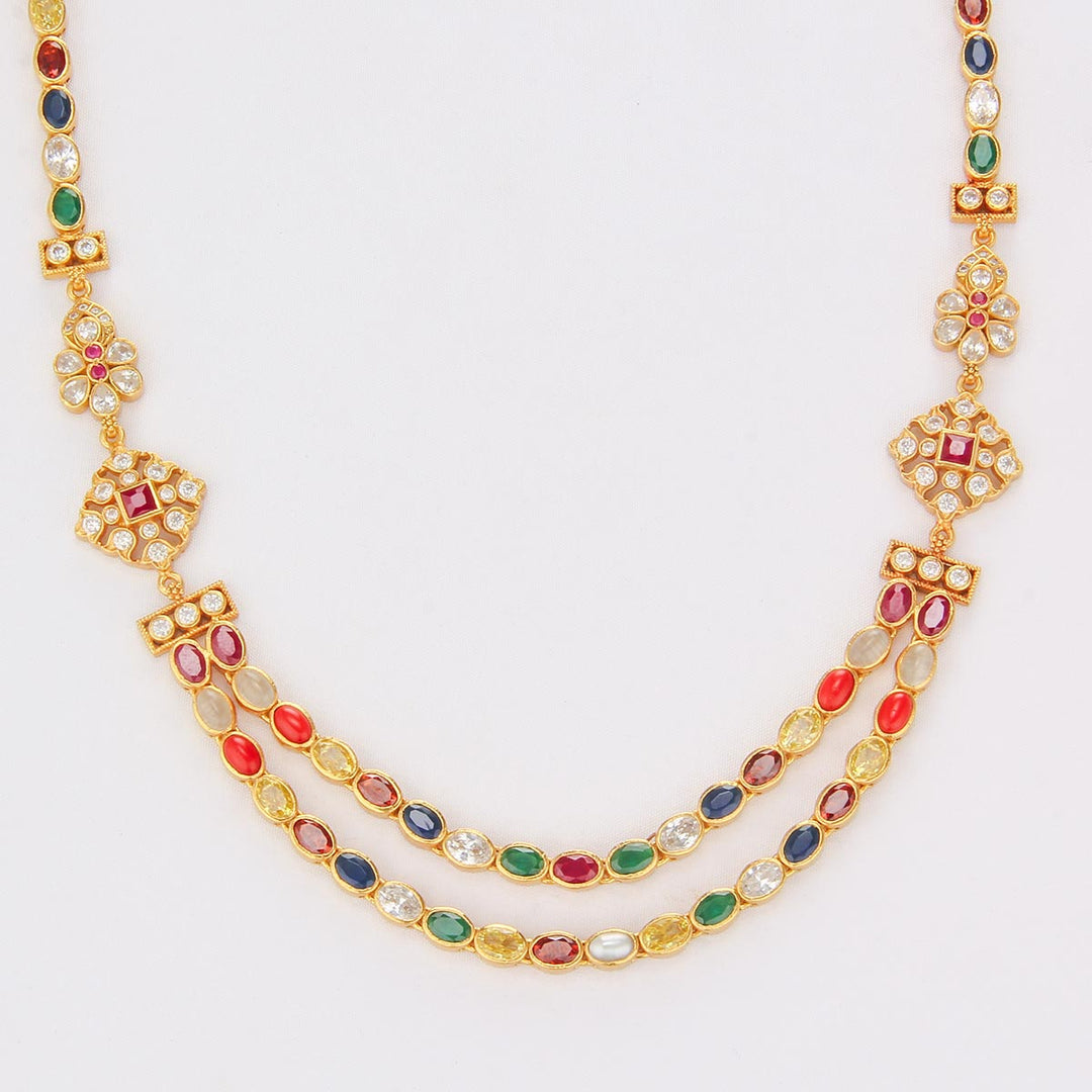 Yashika Short Necklace