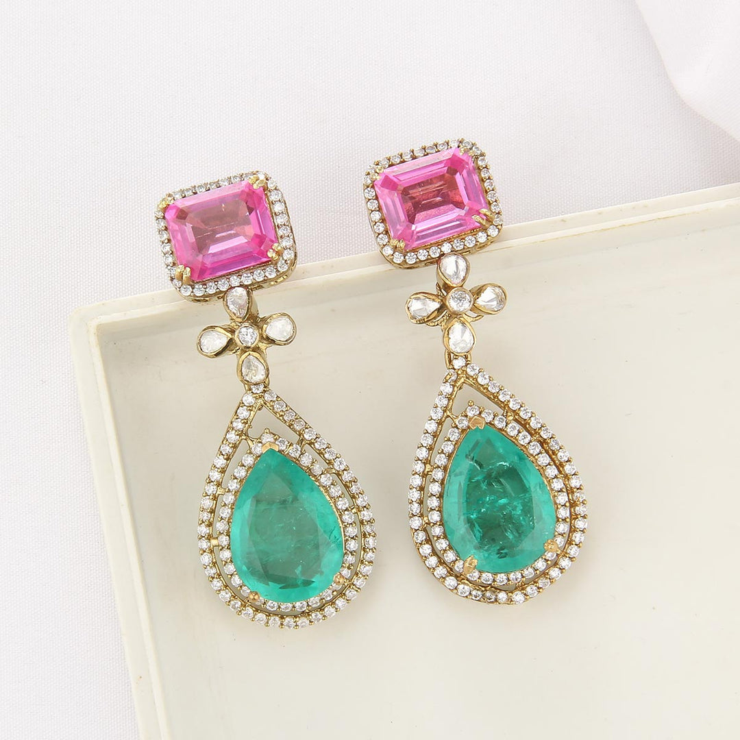 Shine Charm Short Necklace Set