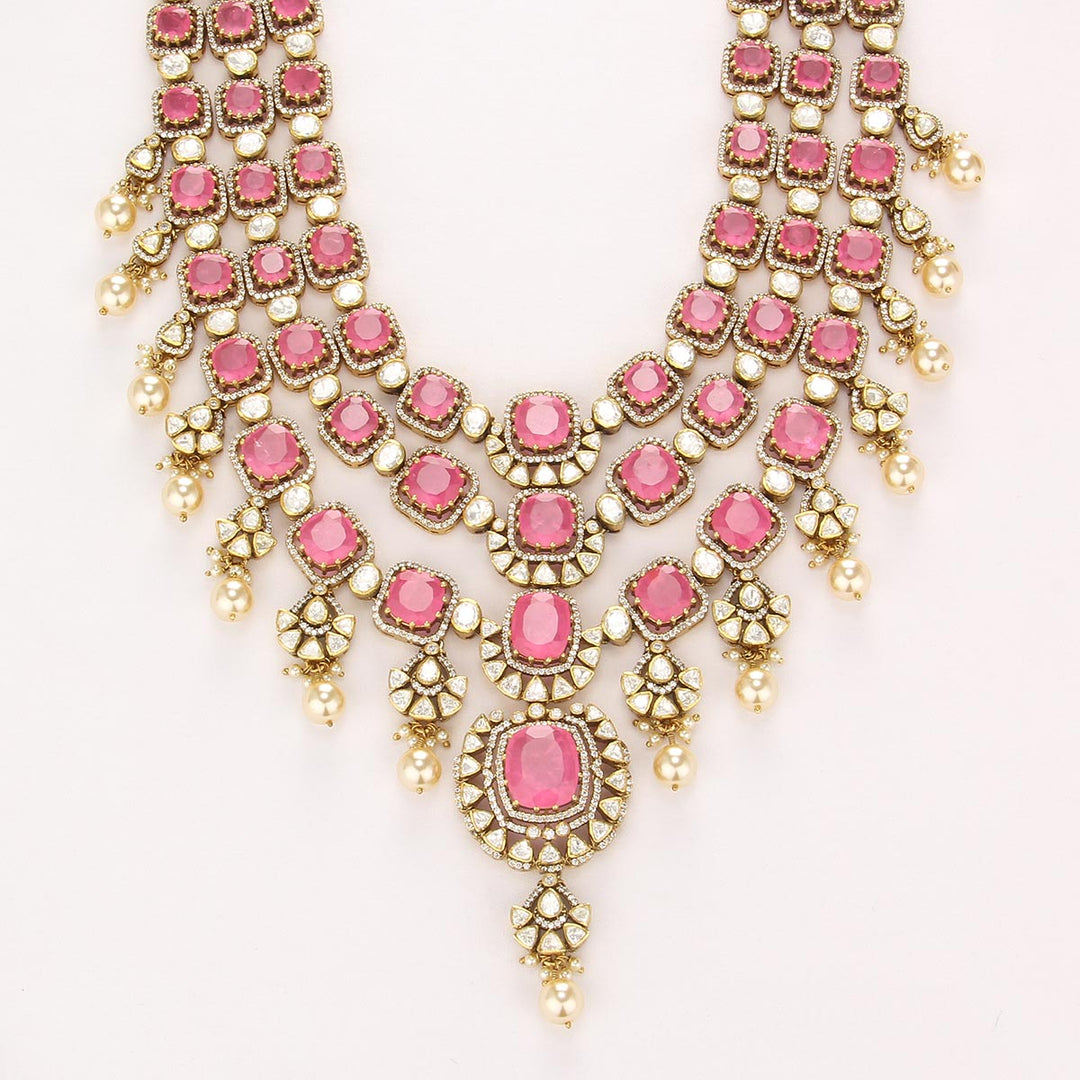 Ishan Long Necklace Set