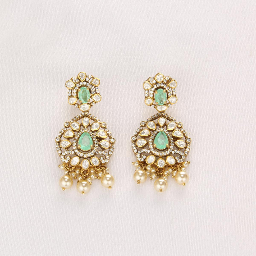 Aveline Short Necklace Set