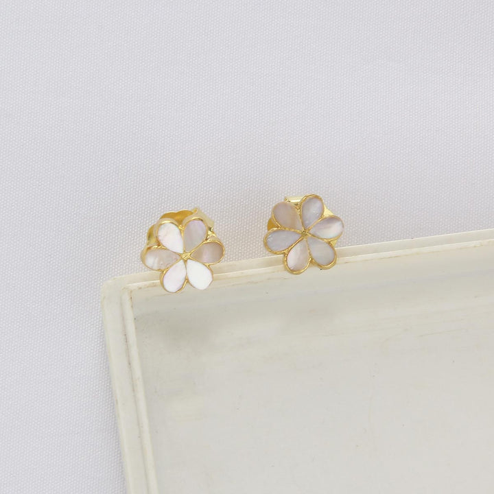 Mithusha Kundan Short Necklace Set