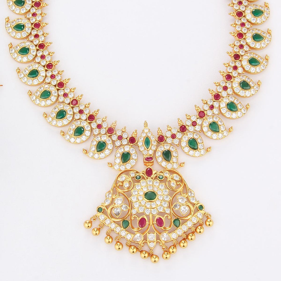 Stunning Long Necklace