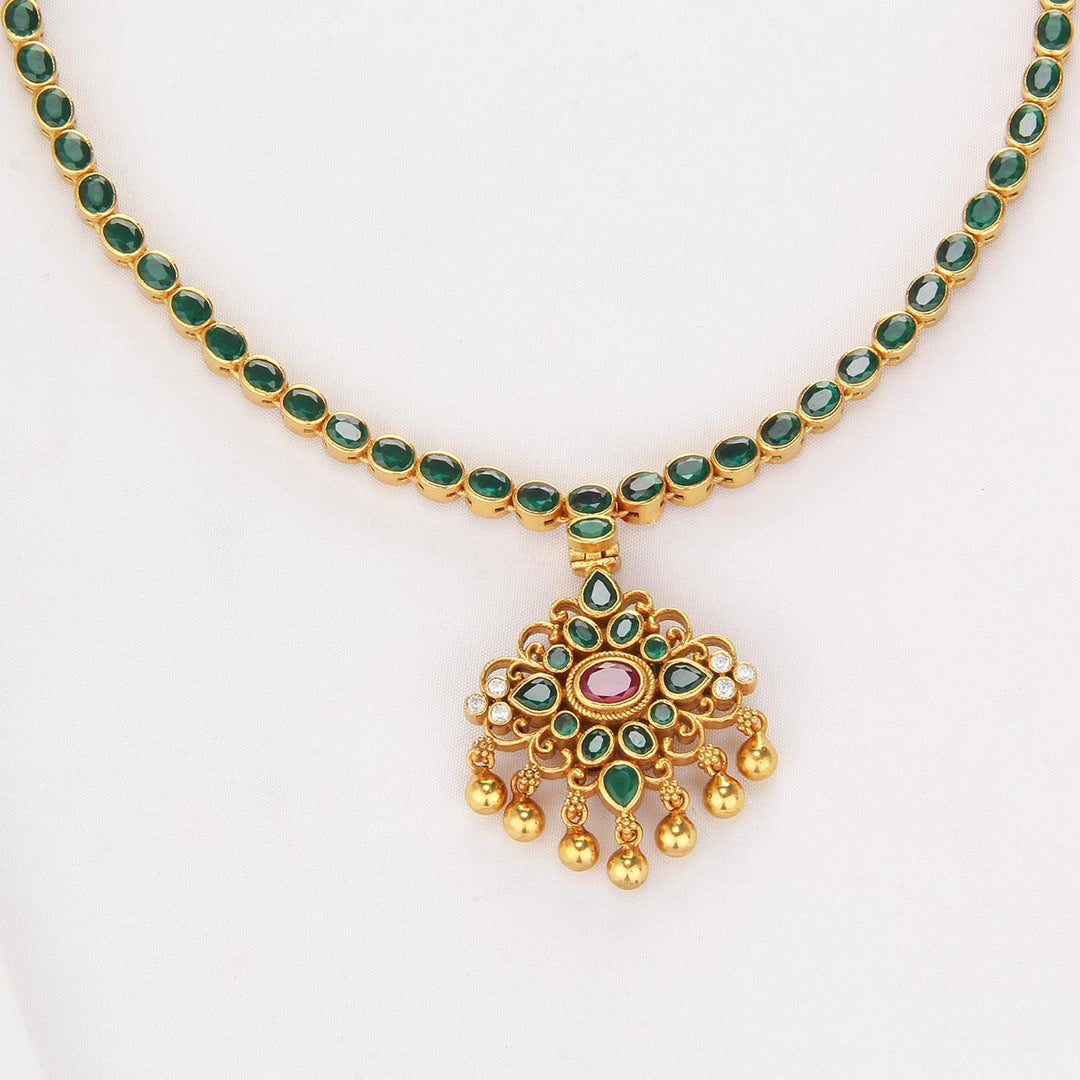 Dhakshi Reversible Short Necklace
