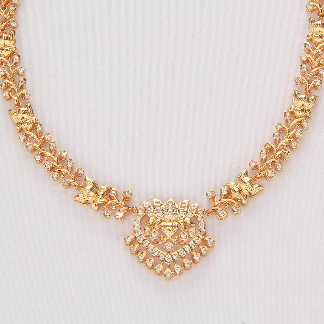 Dazzle Short Necklace Set