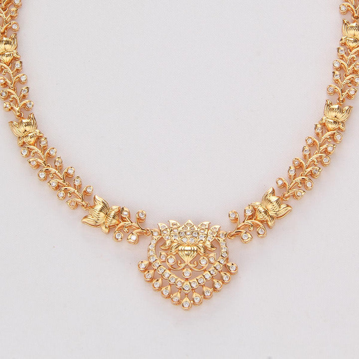 Dazzle Short Necklace Set