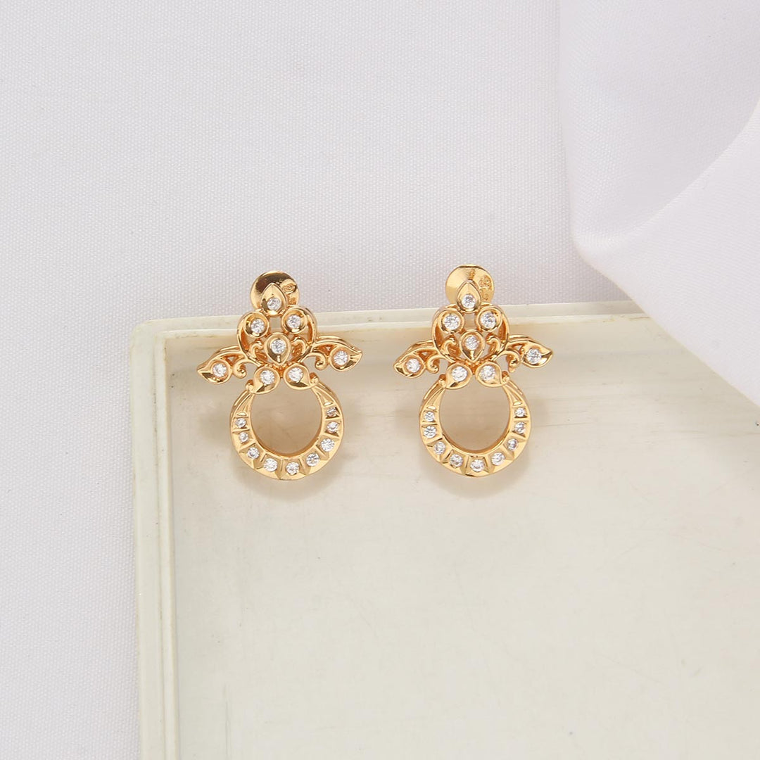 Gleaming Short Necklace Set