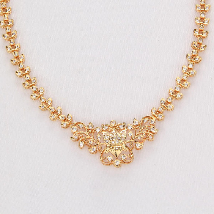 Glittering Short Necklace Set