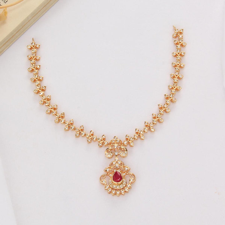 Luxe Lineage Short Necklace