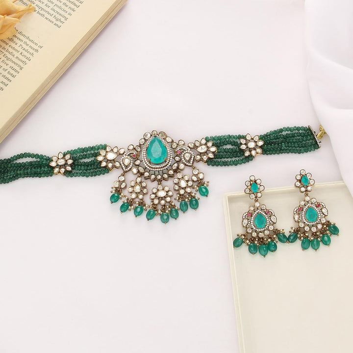 Zylara Victorian Choker Set