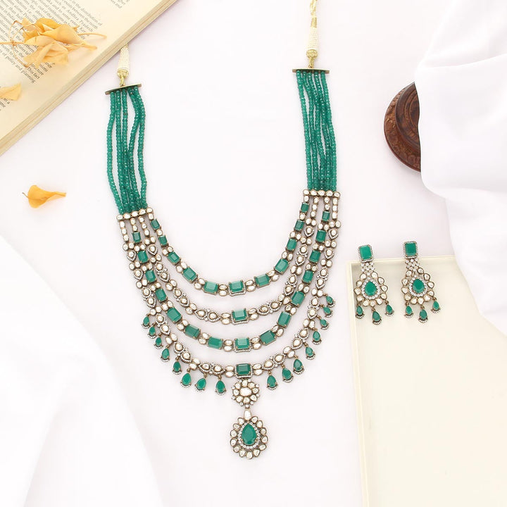 Quinra Victorian Long Necklace set
