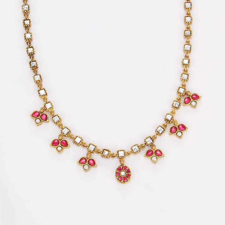 Aadhimikha Kundan Short Necklace