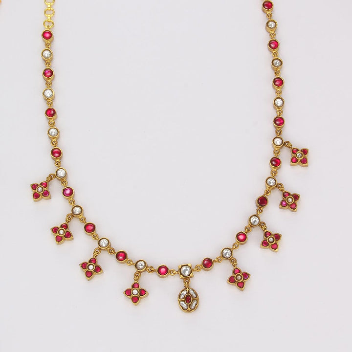Elegant Kundan Short Necklace