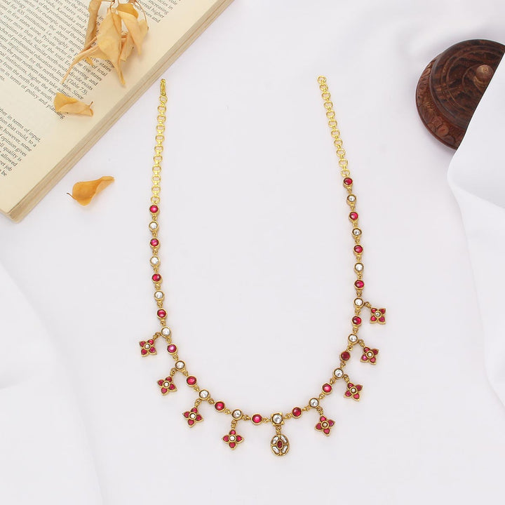 Elegant Kundan Short Necklace