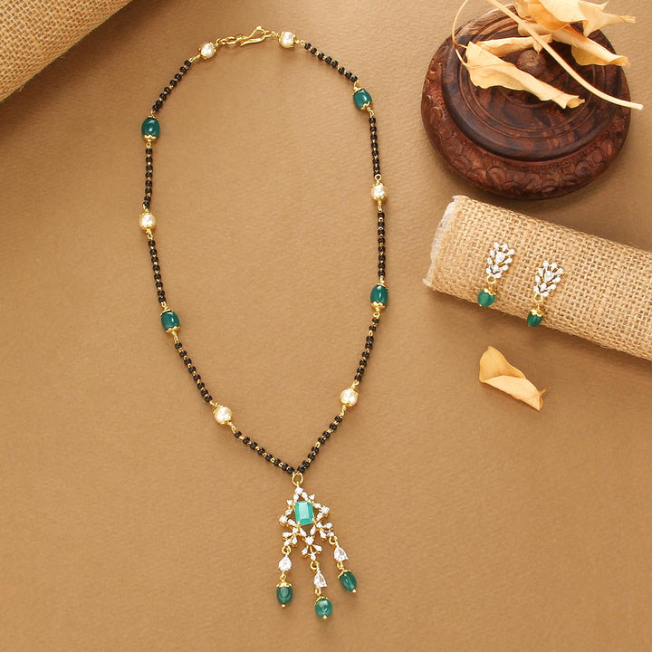 Ezhya Avikam Long Necklace Set