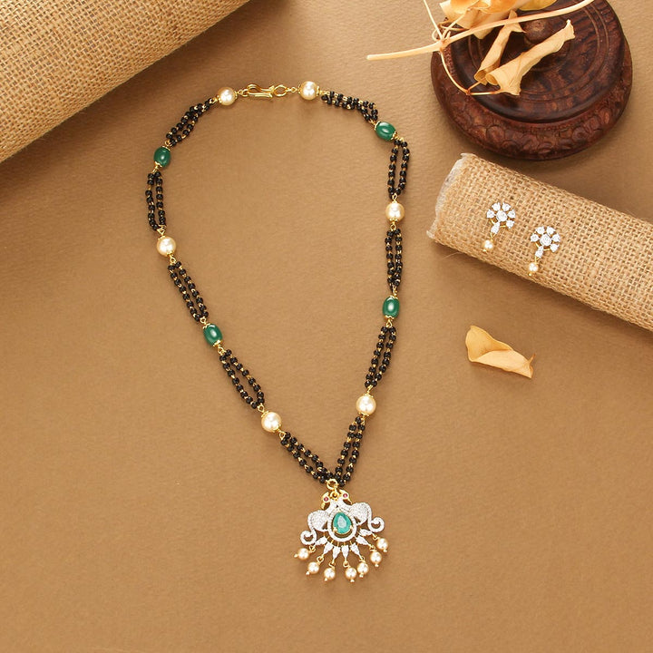 Ashya Avikam Short Necklace Set